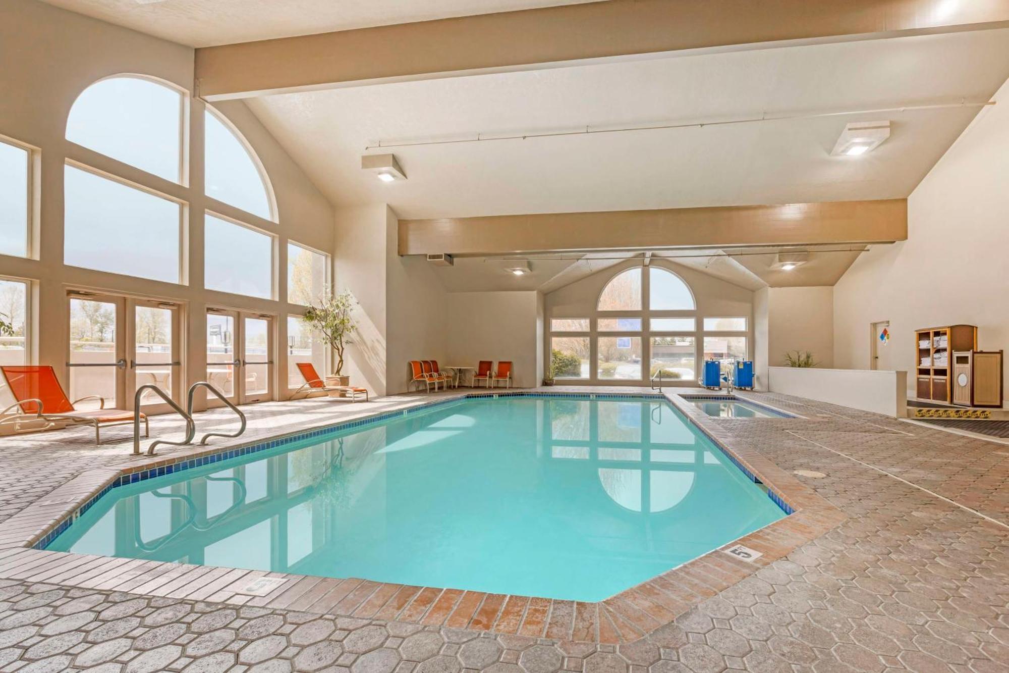 Best Western Plus Mill Creek Inn Salem Esterno foto